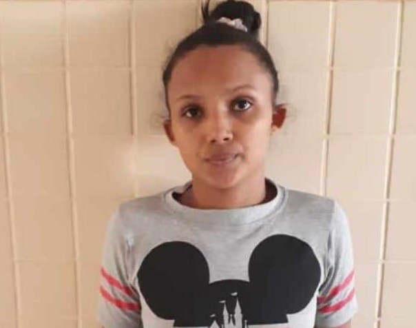 Tailândia: Mãe que matou o filho diz à polícia que “castigava” o filho com mordidas, palmadas e apertos