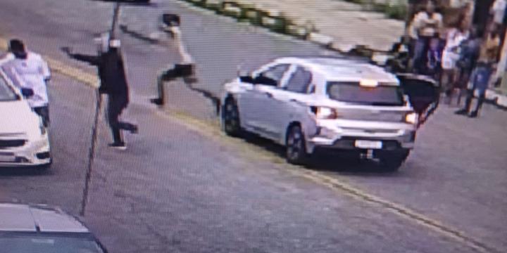 Dois homens são assassinados a tiros em frente ao portão 1 da UFPA, em Belém