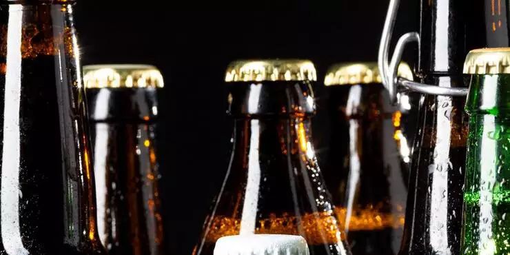 Acidente na Transamazônica deixa 3 feridos e carga de cerveja fica espalhada na pista