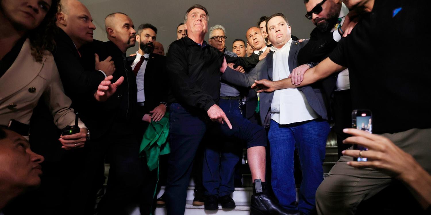 O que Bolsonaro pode ou não pode fazer por conta da decisão de Moraes