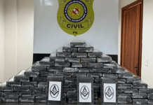 Polícia Civil apreende 80 tabletes de cocaína em terreno no distrito de Icoaraci, em Belém