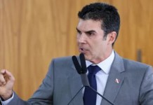 Helder Barbalho lidera cenários ao Senado no PA