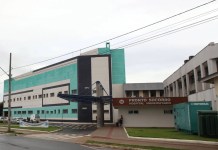 Menino de 11 anos morre após se engasgar durante intervalo em colégio