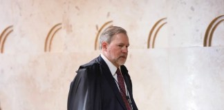 Toffoli se declara suspeito para julgar pedido de CPI do Banco Master