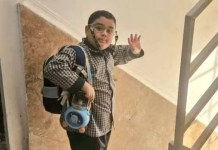 Foto de menino acenando para a mãe antes de morrer em ataque a escola no Irã viraliza