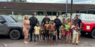 Influencer de Moju distribui 450 ovos de Páscoa e realiza ação social em Moju