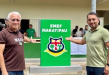 Prefeito Rubens Teixeira entrega mais uma escola reformada na PA-252 com novo padrão termoacústico