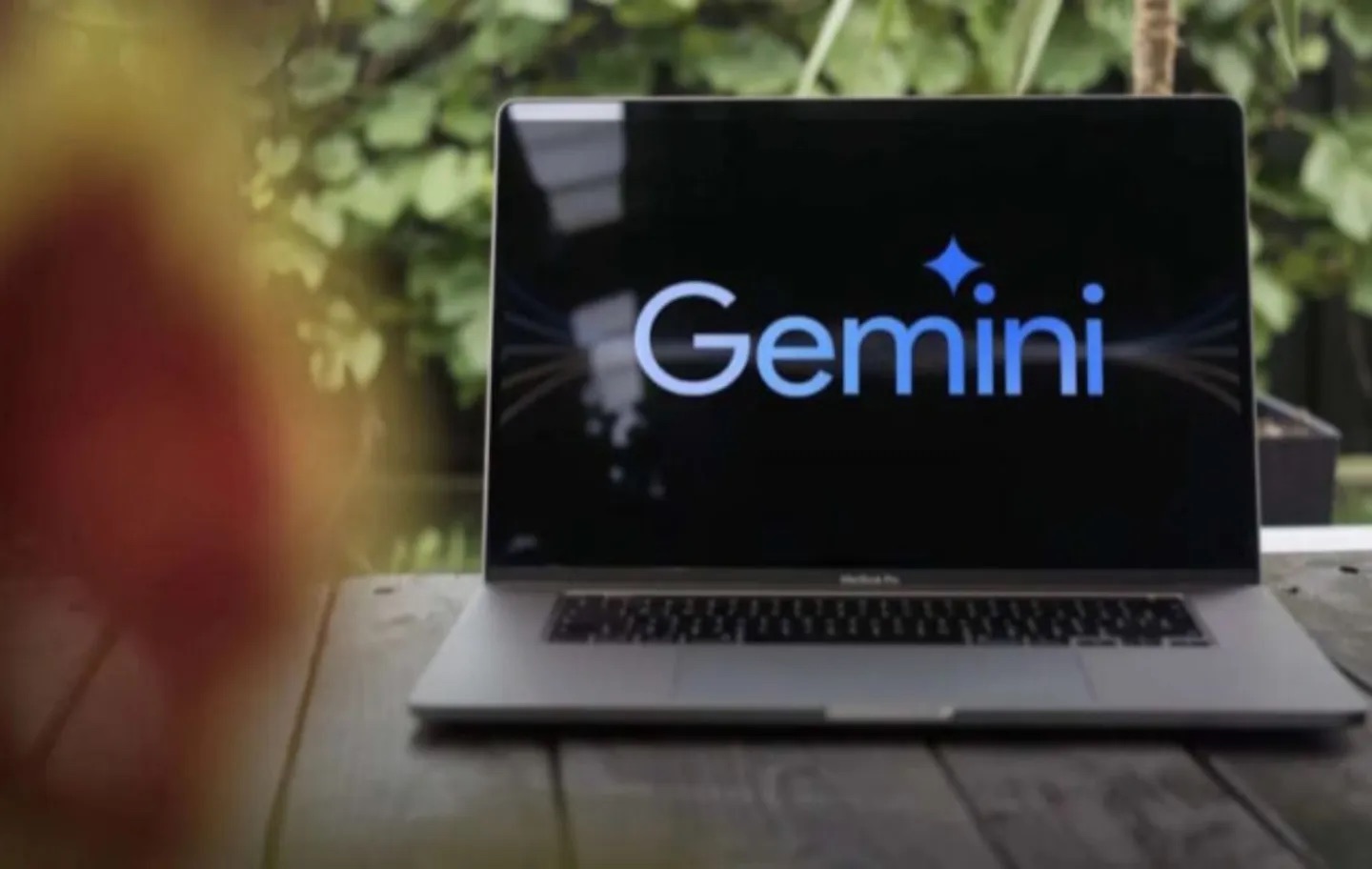 Google libera Gemini Plus grátis por 1 ano para estudantes